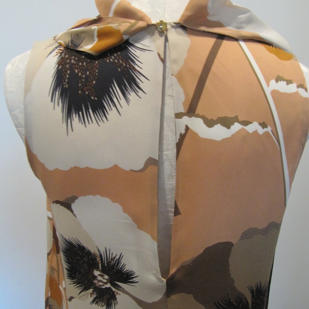 GUCCI Flawless Tan and Black Blouse Sz 38 - Picture 8 of 11